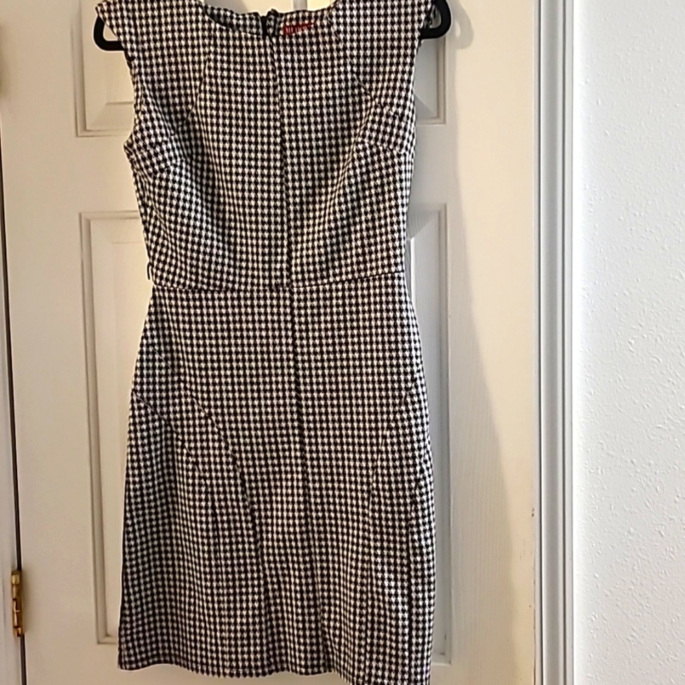 Houndstooth dress sz med